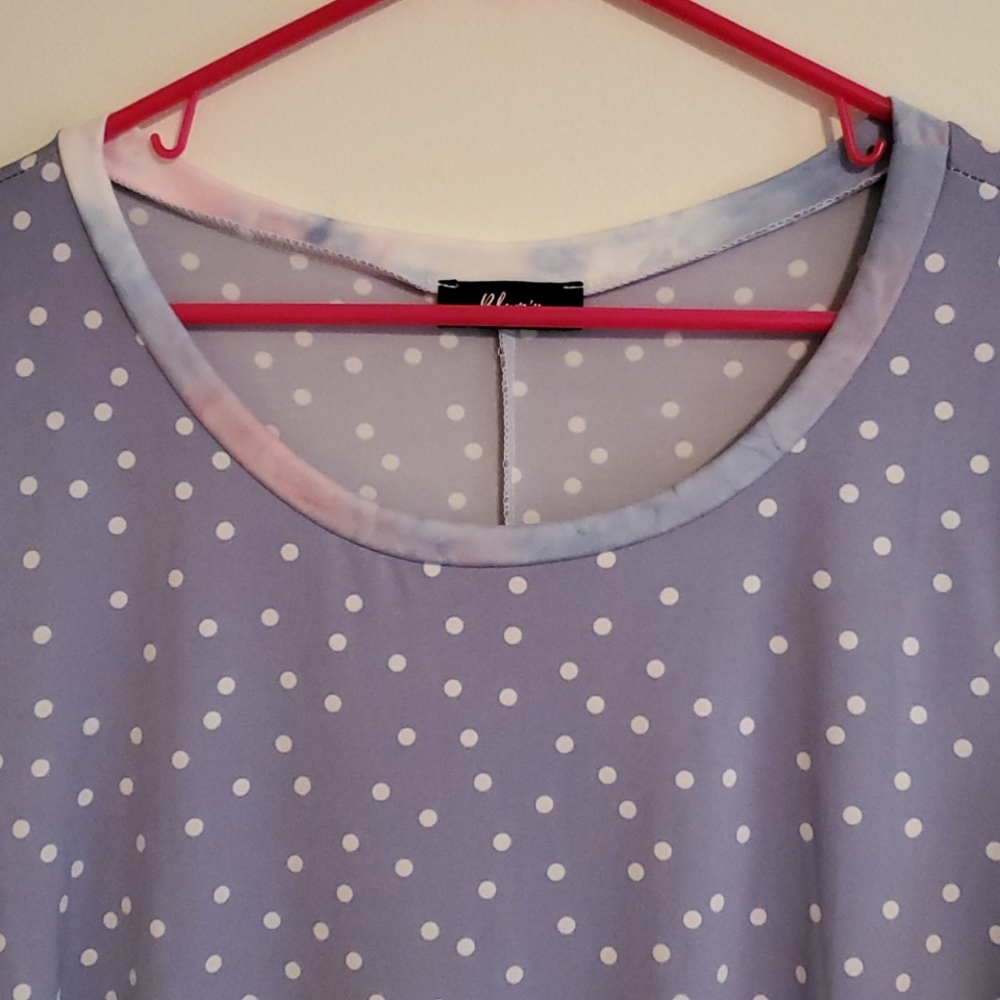 Top - Picture 2 of 5